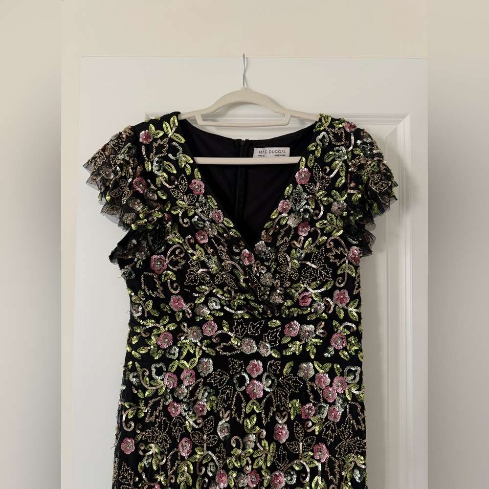 Mac Duggal Black Floral Embellished Flutter Cap Sleeve Dress - Picture 5 of 10